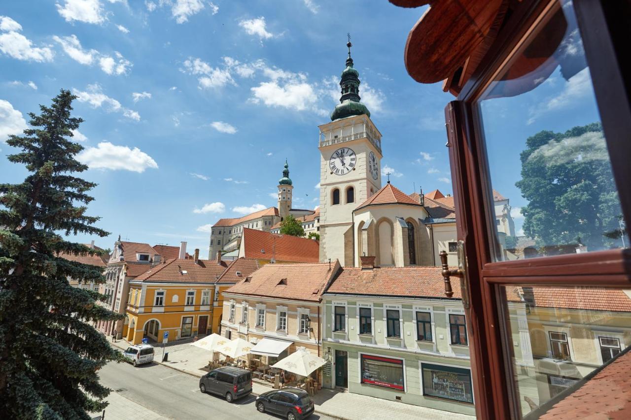 Vivaldi Apartments Микулов Екстериор снимка